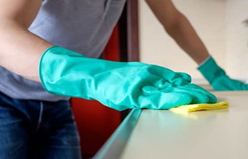 Local oven cleaning service for a flat in SE15