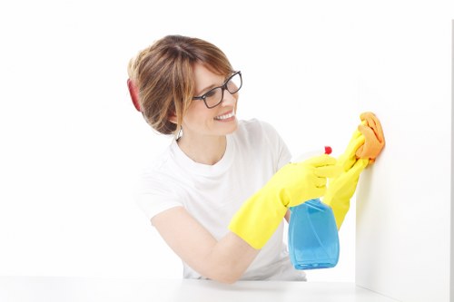 Local SE15 office cleaning for kitchens, washrooms, and communal areas